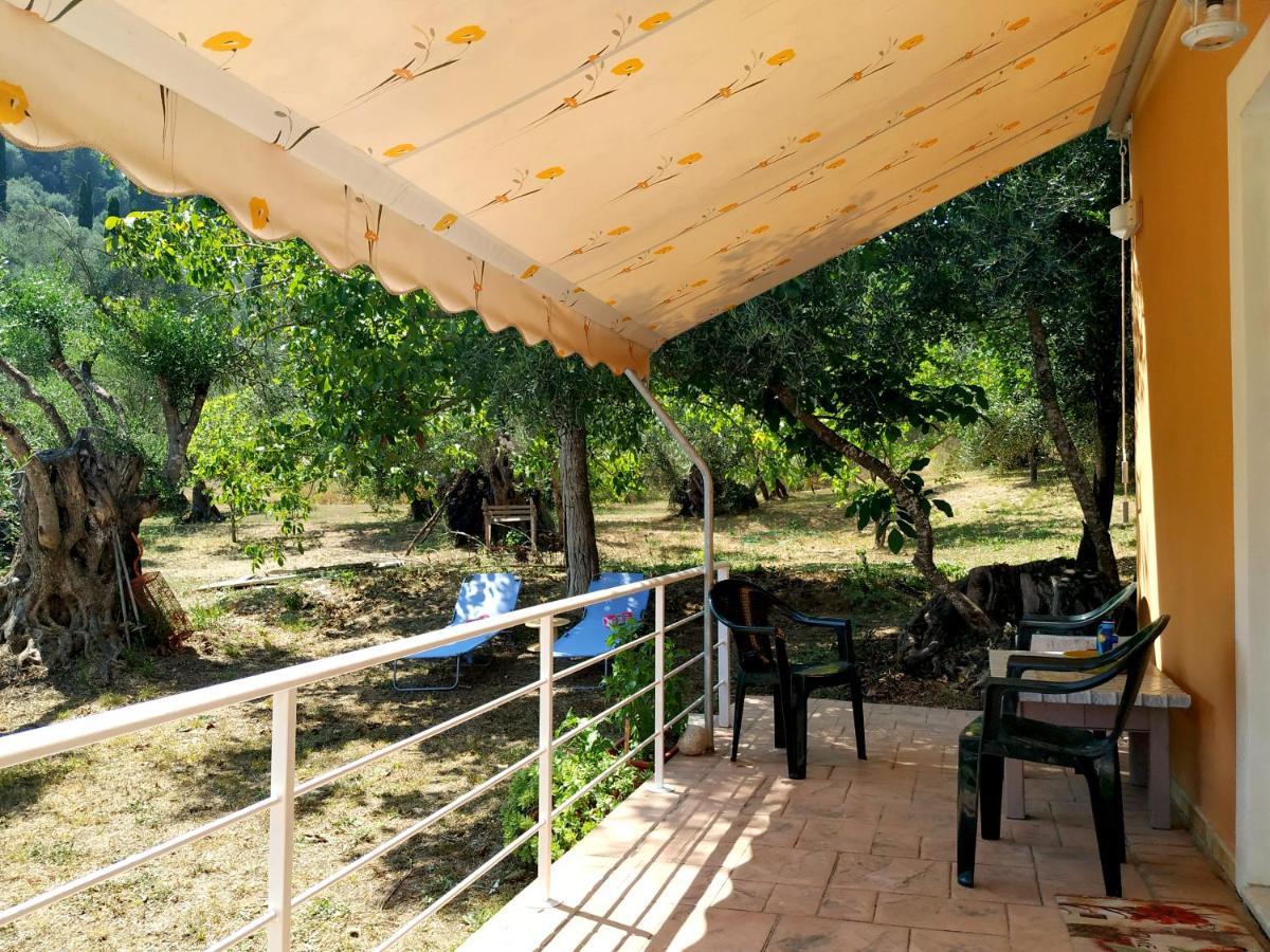 Family Holiday Apartment With Garden & Bbq Velonádes Exteriér fotografie